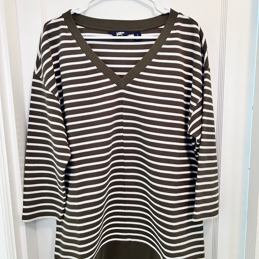 Lands' End Green and White Striped 3/4 Sleeve V-Neck Knit Top